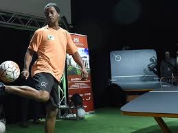 Sepak bola merupakan olahraga yang telah mendunia. Eks Ac Milan Ronaldinho Kenalkan Olahraga Baru Apa Itu Liga Olahraga