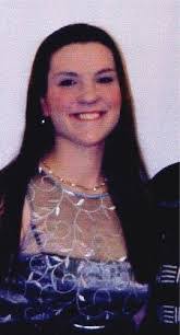 Laura Dew's Instagram, Twitter & Facebook