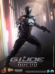 The silent but deadly warrior snake eyes is getting his own {g.i. Kaufen Spielzeug Und Modellen G I Joe Retaliation Movie Masterpiece Action Figure 1 6 Snake Eyes 30 Cm Archonia De