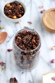 Crunchy Chocolate Quinoa Granola Del S Cooking Twist Recette Granola Au Chocolat Granola Chocolat
