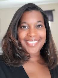 Debbie Breton's Instagram, Twitter & Facebook