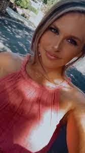 Melissa Grim's Instagram, Twitter & Facebook