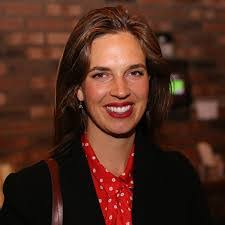 Elaine Workman's Instagram, Twitter & Facebook