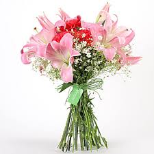 Always cut the cut flowers diagonally and do not forget that the leaves do not end. Difference Between A Flower Bouquet And A Bunch Ferns N Petals