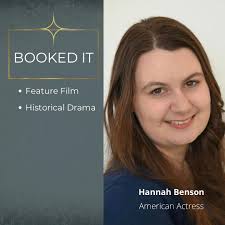 There's something special about snow days. About the way the snowflakes  fall and kiss the earth. About snowmen and snow-queens and “world's  longest” sled riding paths and playgrounds transformed into a new