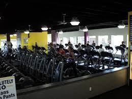 Planet Fitness Health Club At Dorchester Ma Planet Fitness Workout Planets Fitness