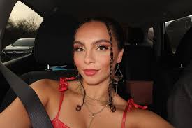 This was one of my favorite looks I've done in a long time but you're gonna  have to wait to see the full fit this festival season!! 👀❤️✨ Are you  reeeaadyyyy?