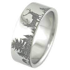 Men S Laser Carved Titanium Ultimate Deer Hunting Ring Hunting Wedding Rings Hunting Ring Mens Wedding Rings