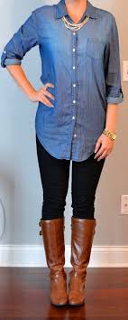 Woman Black Jeans And Brown Boots Outfit Posts Chambray Shirt Black Skinny Jeans Brown Boots Outfitposts Blogspot Com Fall Outfits For Work Fashion My Style