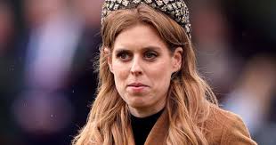 Beatriz de York, en el tercer trimestre de embarazo, obligada a cancelar  sus planes de Navidad por prescripción médica