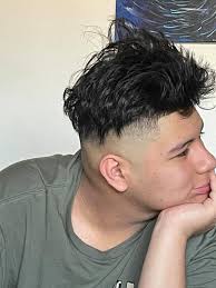 Cyclist barber offering discounts in Sonoma County