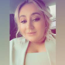 Hey I have 2 questions if anyone can help 1- do I have to have 2 postage  options available? I would prefer just an post but I can't turn ups off. 2-