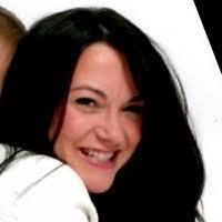 Sharri Lear's Instagram, Twitter & Facebook