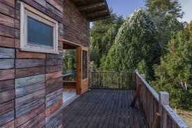 Segundo nivel, tres habitaciones con su respectivo baño y sala de tv.último 44 mm las casas de madera se adaptan a la perfección a las necesidades. Foto Terraza En Segundo Piso De Detalles Nativos 293718 Habitissimo