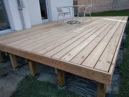 Terrasse Bois Sur Terrain En Pente Terminee Terrasse Bois Bois Meleze Terrasse Sur Pilotis