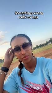 Shanna Glover's Instagram, Twitter & Facebook