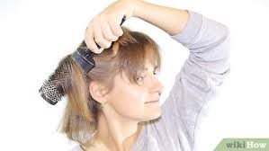 Your volumizing hair products won't be able to live up to their full potential without a little help. 3 Ways To Blow Dry Short Hair Wikihow