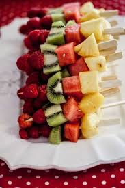 Poison Toffee Apples For Halloween Recette Recettes De Cuisine Brochette Brochette Fruits