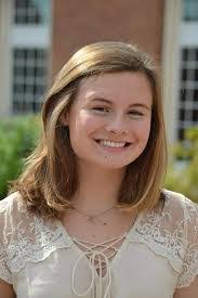 Sara Dye's Instagram, Twitter & Facebook