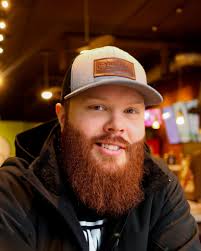 Sharing AI-Generated Country Songs about Life Experiences in Tennessee