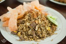 Nasi goreng kambing adalah salah satu masakan yang menggunakan berbagai macam rempah. 9 Nasi Goreng Kambing Paling Gokil Yang Harus Kamu Coba