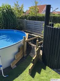 Tradack Till Pool 2018 Hemma Hos Zkaning Hemma Hos Pool Tradack Woodendeck Zkaning Above Ground Pool Steps Backyard Pool Landscaping Pool Decks