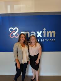 Welcome New Grads Kaitlyn And Kate Healthcare Recruiting Kaitlyn Helping People