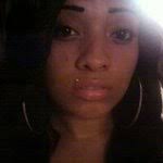 Lauri Burke's Instagram, Twitter & Facebook