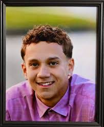 Julian Hendricks's Instagram, Twitter & Facebook