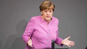 Natürlich ist jeder von uns in solch einer situation voller fragen und voller sorgen, wie es weitergeht. Logo Angela Merkel Zdftivi