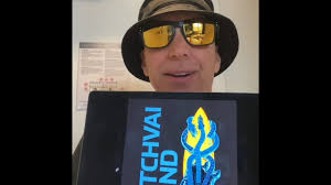 Steve Morse will be joining me, Peter Frampton, Steve Lukather & many more  amazing players for 4 days & nights of total guitar next year in Las Vegas!  🎸