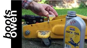 Filling A Trolley Jack With Oil Youtube