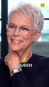 Jamie Lee Curtis in frosted lip gloss will always be a SLAY. 💅
