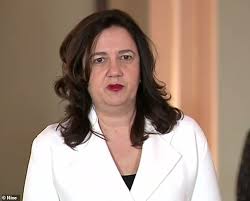 Queensland premier and minister for trade www.facebook.com/annastaciamp. Queensland Records No New Covid 19 Cases As Annastacia Palaszczuk Gets Glamorous New Hair Style Daily Mail Online