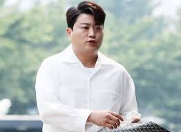 김호중의 팬카페 '트바로티'의 봉사동호회 '셀럽아리스'는 고양시장애인체육회에 500만원을 기부했다. ê¹€í˜¸ì¤' ì „ ì—¬ìžì¹œêµ¬ í­í–‰ì„¤ì— í—ˆìœ„ ì‚¬ì‹¤ ë²•ì ì¡°ì¹˜ ì¤€ë¹„ì¤' ë¨¸ë‹ˆíˆ¬ë°ì´