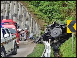 Kemalangan jalan raya telah dikenal pasti sebagai pembunuh utama di negara kita. Kemalangan Jalan Raya Di Jalan Ranau Tamparuli Ragut 3 Nyawa Anggota Tldm Sabah News Bebas Bersuara