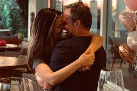 Na vida pessoal, o primeiro casamento foi realizado em 2016. Barrichello Assume Namoro Com Paloma Tocci Com Voce Vivo O Novo