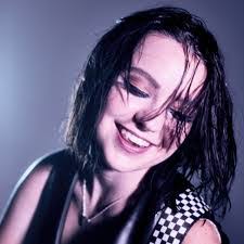 Grace Amos's Instagram, Twitter & Facebook