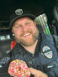 Jeff Smelcer's Instagram, Twitter & Facebook