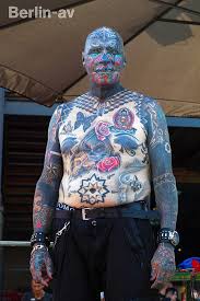 He calls himself magneto as some of his implants are magnetic and can often attract items like paper clips. 24 Tattoo Convention Berlin Berlin Av Berichte Fotos Und Videos Aus Berlin