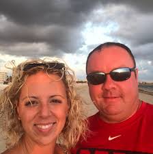 OFFERING SKATE LESSONS. Hey i'm a 21 year old experienced skateboarder who  grew up in lebanon and wrote a petition to get a skatepark in lebanon that  got over 1,000 signatures. always