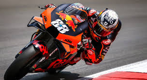 Miguel oliveira, que venceu em itália, holanda, aragão, austrália e malásia, conseguiu o seu sexto aos comandos da sua ktm moto2 miguel oliveira conseguiu hoje no circuito de losail no qatar. Motogp Portugal Miguel Oliveira Admite Nao Estar A 100 Apos Queda Na Qualificacao