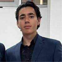 700+ perfiles de «Pena Sánchez»