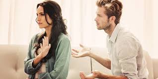 تفسير الأحلام تركت الزوجة زوجها لماذا يحلم الزوج تفسيرات مختلفة في كتب الأحلام