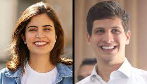 Em entrevita às páginas amarelas da revista veja, o político deu a entender que deve se casar com a pedetista, com quem namora há. Tabata Vem Para O Recife Passar O Reveillon Com Joao Campos Roberta Jungmann