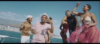 Here is a new track by south african afro house artiste master kg titled tshinada ft. Master Kg Ft Team Mosha Waya Waya Free Mp3 Download