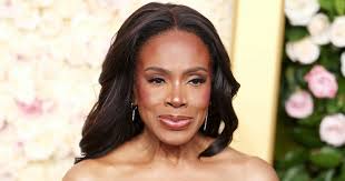 EXCLUSIVE: Sheryl Lee Ralph Cries On 'Finding Your Roots'