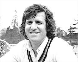 Ed Stewart's Instagram, Twitter & Facebook