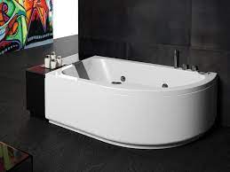 Una vasca in acrilico sanitario non è solo facile da installare e da pulire, ma si contraddistingue anche per la sua resistenza a quasi tutti i detergenti in commercio. Vasca Da Bagno In Acrilico Arredo Bagno Moderno