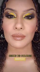 𝚃𝚄𝚃𝙾𝚁𝙸𝙰𝙻🎥, 𝚂𝙴𝚁𝙸𝙴 𝙳𝙴 𝙲𝙾𝙻𝙾𝚁𝙴𝚂| 𝙰𝙼𝙰𝚁𝙸𝙻𝙻𝙾🌻,  𝙼𝚊𝚚𝚞𝚒𝚕𝚕𝚊𝚓𝚎 #2, 𝙼𝚊𝚔𝚎𝚞𝚙 𝚍𝚎𝚝𝚊𝚒𝚕𝚜 ⇣, Eyes• Natasha  Denona Beauty & Jeffree Star Cosmetics , Eyeliner• wet n wild , Brows•  @wetnwildbeauty & NYX Professional Makeup ...
